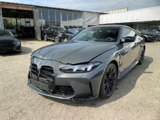 krockskadad bil auto BMW M4 Competition Coupe LCI *HEAD-UP - NAVI - KAM* 2024/8