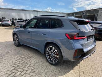 BMW iX1 eDrive20 M Sport Pro HUD/ AHK /Storm damage picture 11