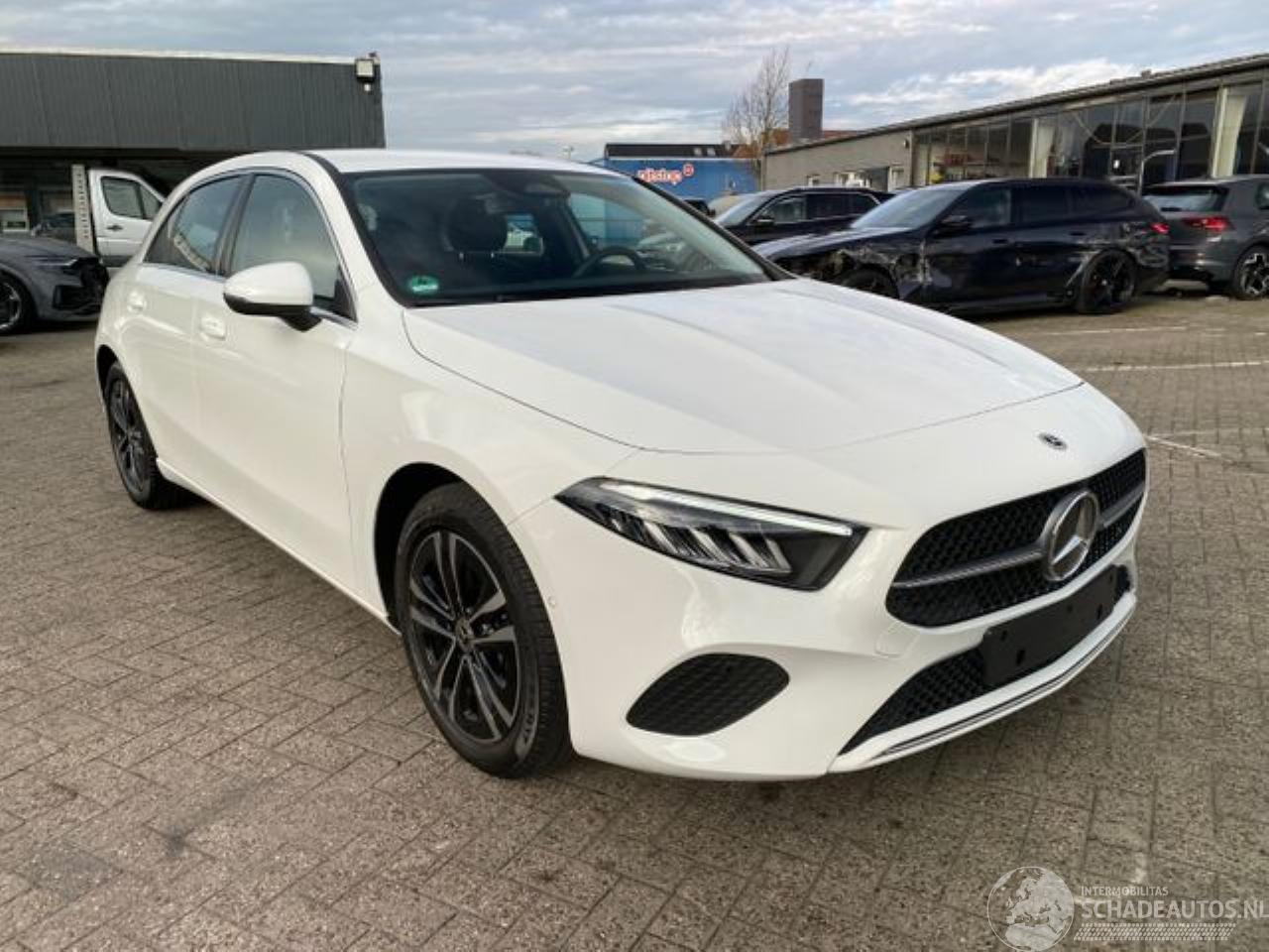 Mercedes A-klasse Progressive Line Advanced *NAVI - KAM*