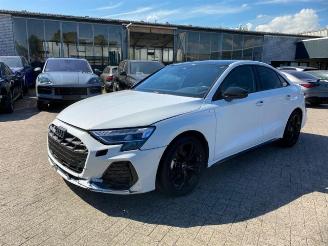 Audi A3 Limousine 30 TFSI S line *PANO - NAVI - KAM* picture 9