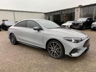 Mercedes Cla-klasse 250+ AMG Line *PANO - 360 KAM - NAVI* picture 4