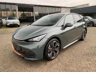 damaged passenger cars Cupra Born VZ 240kW *SCHALENSITZE - HEAD-UP - PANO* 2025/2