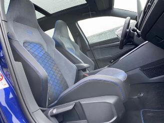 Volkswagen Golf R Variant 4Motion Black Style *MATRIX-PANO* picture 23