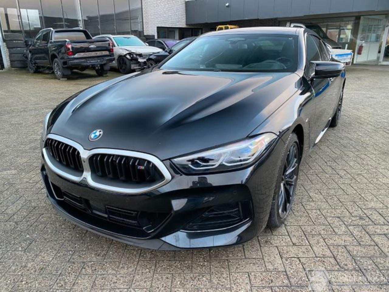 BMW M8 50i xDrive Gran Coupe *HEAD-UP - PANO -360KAM*