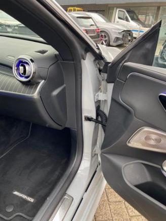 Mercedes Cl-klasse E 450 4Matic AMG Line Premium Plus / PANO/ HUD picture 16