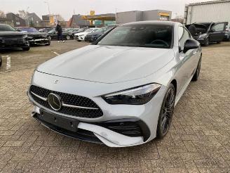 krockskadad bil auto Mercedes Cl-klasse E 450 4Matic AMG Line Premium Plus / PANO/ HUD 2025/4