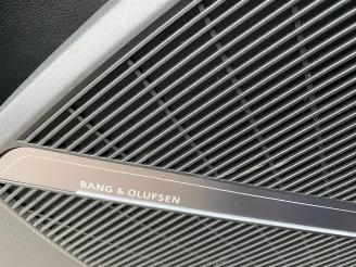 Audi Q5 45 TFSI quattro S line *PANO - 360 KAM - AHK* picture 27