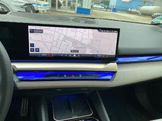 BMW i5 M60 xDrive *HEAD-UP - PANO - 360 KAM - NAVI* picture 24