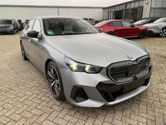 BMW i5 M60 xDrive *HEAD-UP - PANO - 360 KAM - NAVI* picture 1