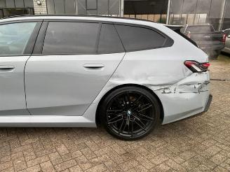 BMW M5 Touring *HEAD-UP - PANO - BOWERS - 360* picture 15