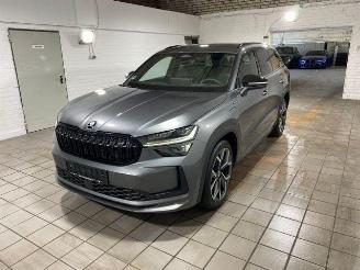 damaged passenger cars Skoda Kodiaq iV 1.5 TSI e-Hybrid Sportline HUD/KAM 2024/11