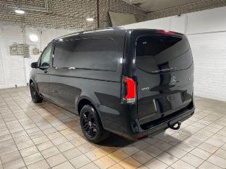 damaged passenger cars Mercedes Vito 119 CDI Lang AHK/KAM/NAVI 2024/8