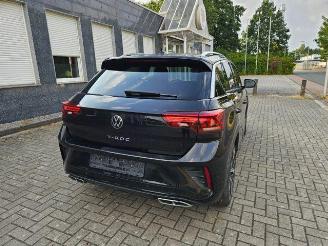 Vaurioauto  passenger cars Volkswagen T-Roc 1.5 TSI DSG R-Line PANO/KAM/NAVI 2023/9