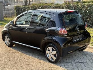 Toyota Aygo 2013 | Navi | LM | 5 Deurs | Lage Km | picture 2