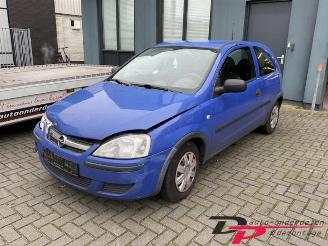 Vrakbiler auto Opel Corsa Corsa C (F08/68), Hatchback, 2000 / 2009 1.0 12V Twin Port 2004/9