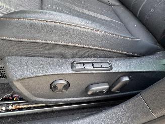 Cupra Leon Cupra Leon Sportstourer VZ Panorama Ambiance LED VOL picture 27