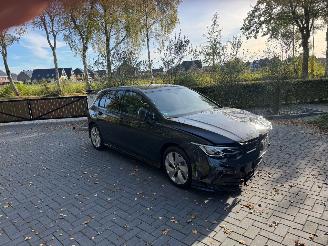 Voiture accidenté Volkswagen Golf Golf 8 Lim. R-Line eTSI Camera Ambiance Nardo 2024/3