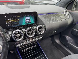 Mercedes GLA Mercedes-Benz GLA 250 e Panoramadach Camera Ambiance VOL! picture 30