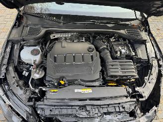 Volkswagen Golf Volkswagen Golf 8 DSG R-Line Panorama HUD Ambiance VOL picture 30