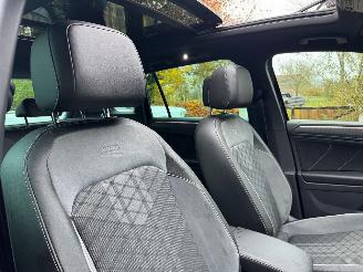 Volkswagen Tiguan Volkswagen Tiguan R-Line 4Motion Panorama AHK Camera VOL! picture 5