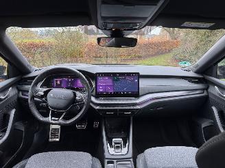 Skoda Octavia Octavia Combi 2.0 TDI 110 kW Sportline 360Camera HUD Trekhaak VOL picture 4