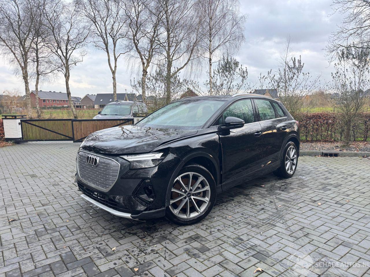 Audi Q4 Audi Q4 e-tron 45 e-tron S-Line AHK Camera 285ps VOL