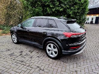 Audi Q4 Q4 e-tron 45 e-tron Quattro Heatpump Camera Leer VOL!! picture 17