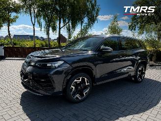 krockskadad bil auto Volkswagen Tayron Volkswagen Tayron 1.5 TSI eHybrid 200 kW 2x R-Line PANO HUD 2026/1