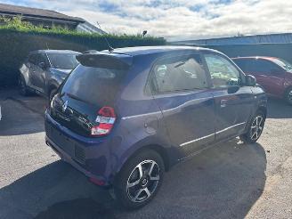 Damaged car Renault Twingo  2018/6