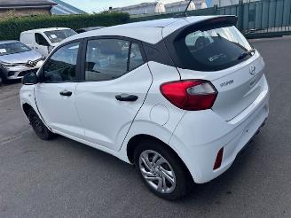 krockskadad bil auto Hyundai I-10  2020/6