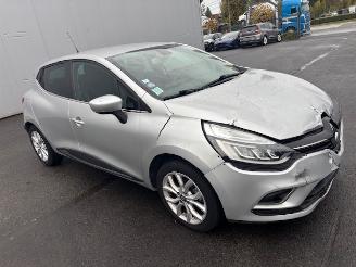 Renault Clio  picture 7