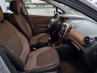 Renault Captur  picture 8