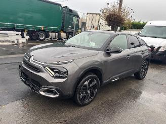 krockskadad bil auto Citroën C4 AUTOMAAT 2021/6