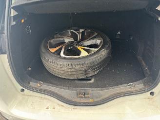 Renault Scenic BOSE AUTOMAAT picture 16