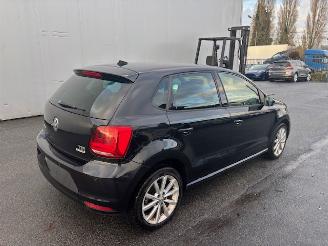 uszkodzony samochody osobowe Volkswagen Polo  2016/4