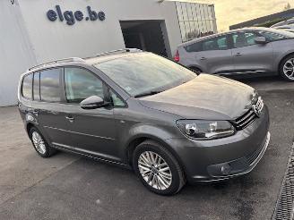 skadebil auto Volkswagen Touran GEEN SCHADE EN ETAT NO DAMAGE 2014/11