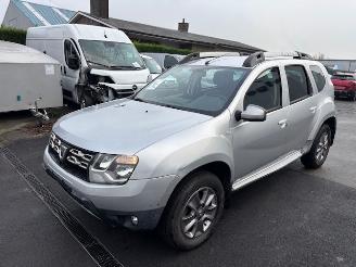 skadebil auto Dacia Duster  2015/3