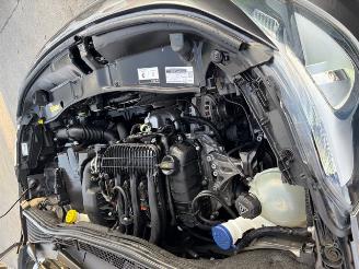 Peugeot 2008  picture 10