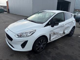 Ford Fiesta  picture 2