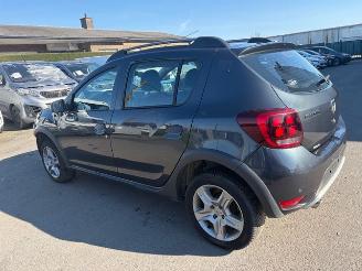 Damaged car Dacia Sandero STEPWAY 2019/6