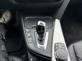 BMW 3-serie Touring 318i Executive picture 14