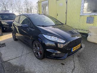 Ford Fiesta 1.6 ST2 picture 5