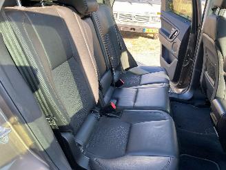 Land Rover Discovery Sport 2.0 TD4 Urban Series SE picture 10