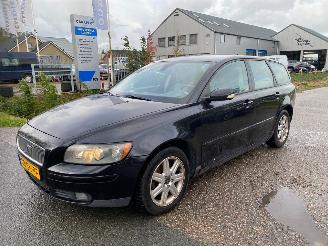Unfallwagen Volvo V-50 1.8 Edition II 2006/6