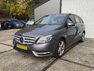 Coche accidentado Mercedes B-klasse B200 Automaat NAP Origineel NL! 2013/1