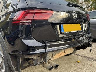 Volkswagen Tiguan 1.4 TSI ACT R-line Panoramadak Origineel NL! picture 11