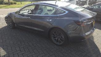 Tesla Model 3 Long Range AWD 75kW 88000 km weinig schade picture 5