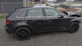 Audi A3 SPORTBACK  1.4 TFSI Ambi. PL+ s-LINE  LEDER picture 9