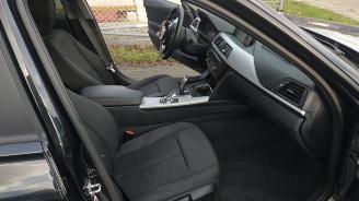 BMW 3-serie 320i executive automaat supermooie auto! picture 19