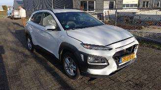 Voiture accidenté Hyundai Kona 1.0T GDI Comfort Lichte voorschade Prachtige auto! 2019/1